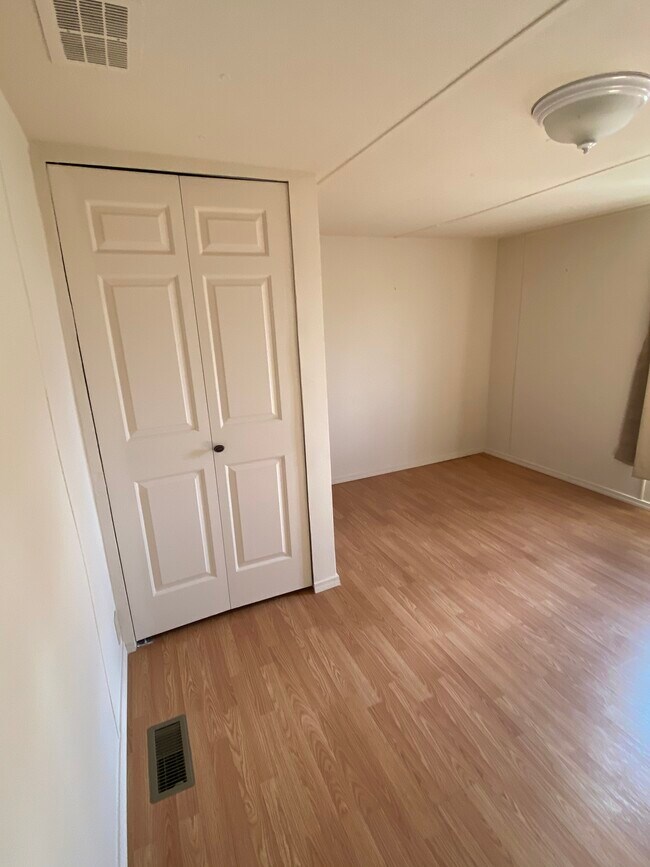 Building Photo - 200 Anderson St NW