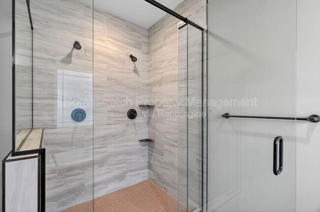 Building Photo - 4 Arancio Ct