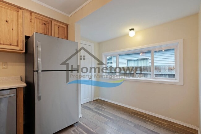 Building Photo - Kellogg Mid-Term Rental: Charming 3 Bed 1 Bath Home with Fenced Yard – Ends June 30!