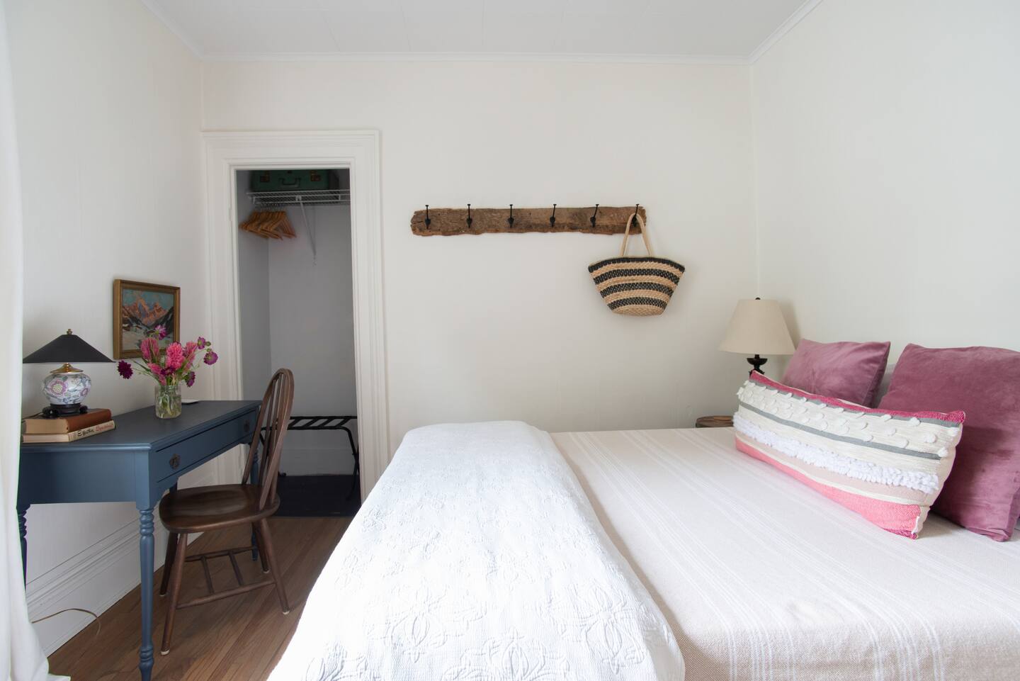 Building Photo - 213 Park Pl