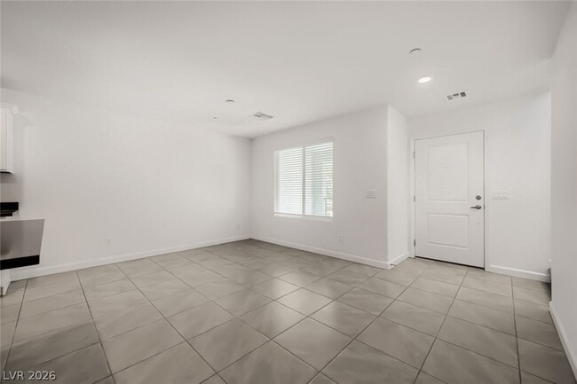 Building Photo - 3509 Golden Chariot Ave