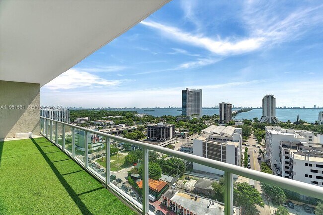 Building Photo - 3470 E Coast Ave