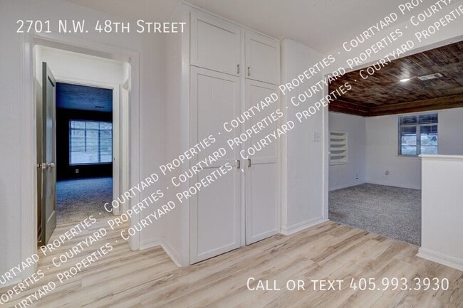 Building Photo - 2701 NW 48th St