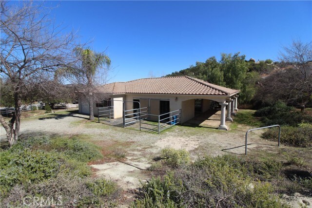 Building Photo - 18797 Vista De Montanas