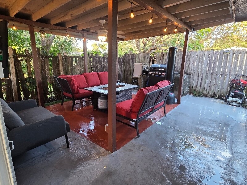 Building Photo - 7101 Raleigh St