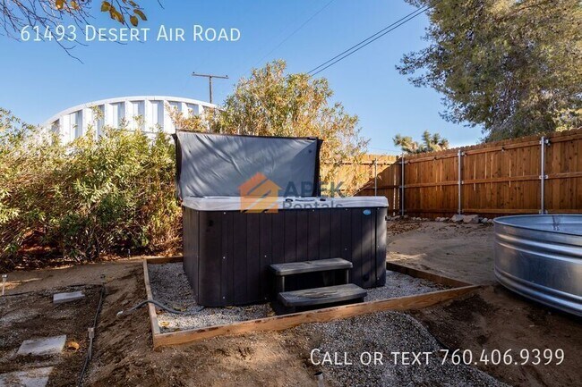 Building Photo - 61493 Desert Air Rd