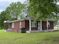 Building Photo - 4555 Brunswick Rd