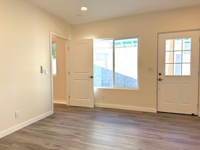 Building Photo - Charming Brand New Construction ADU in quiet neighborhood