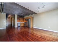 Building Photo - 1926 W Burnside St