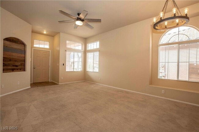 Building Photo - 304 Silver Castle St