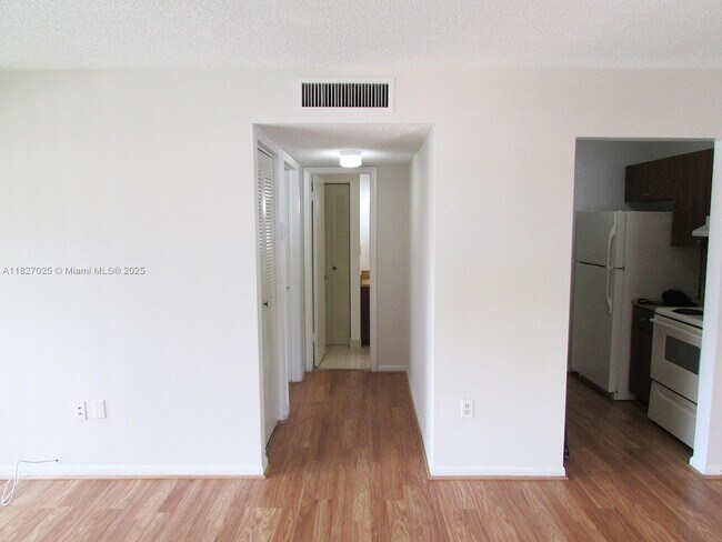Building Photo - 7407 SW 152nd Ave