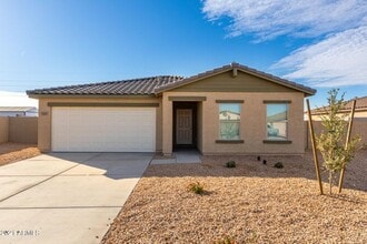 Building Photo - 1203 W Elm Ave