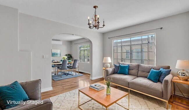 Building Photo - 205 Harvard Dr SE