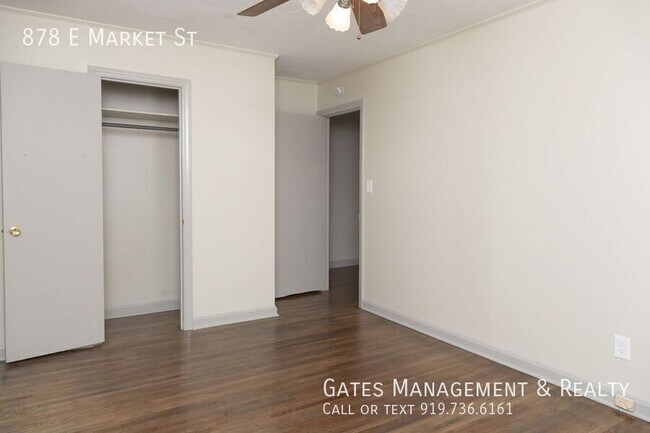Building Photo - 878 E Market St