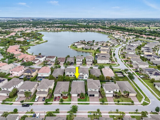 Building Photo - 1277 NW Leonardo Cir