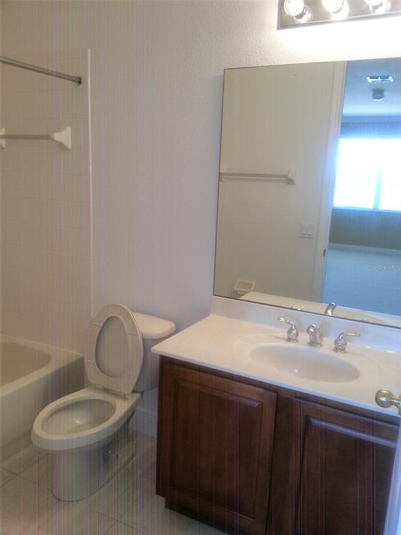 Building Photo - 2100 Majestic Eagle Pl