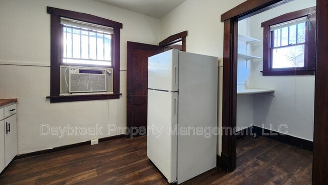 Building Photo - 1316 3rd Ave N