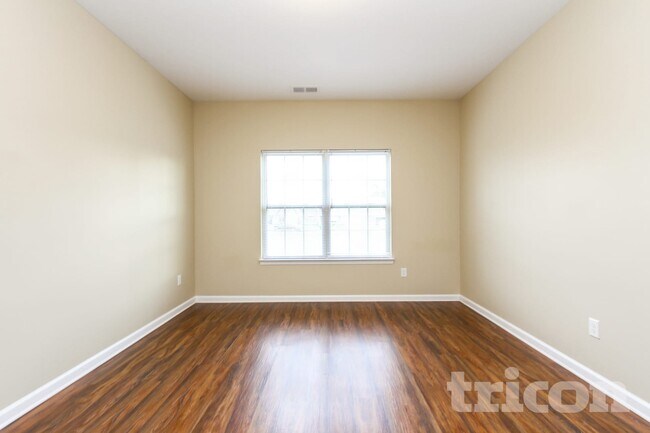 Building Photo - 5609 Lipizzan Ln