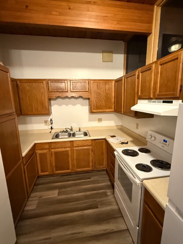 Building Photo - 224 Halsey St