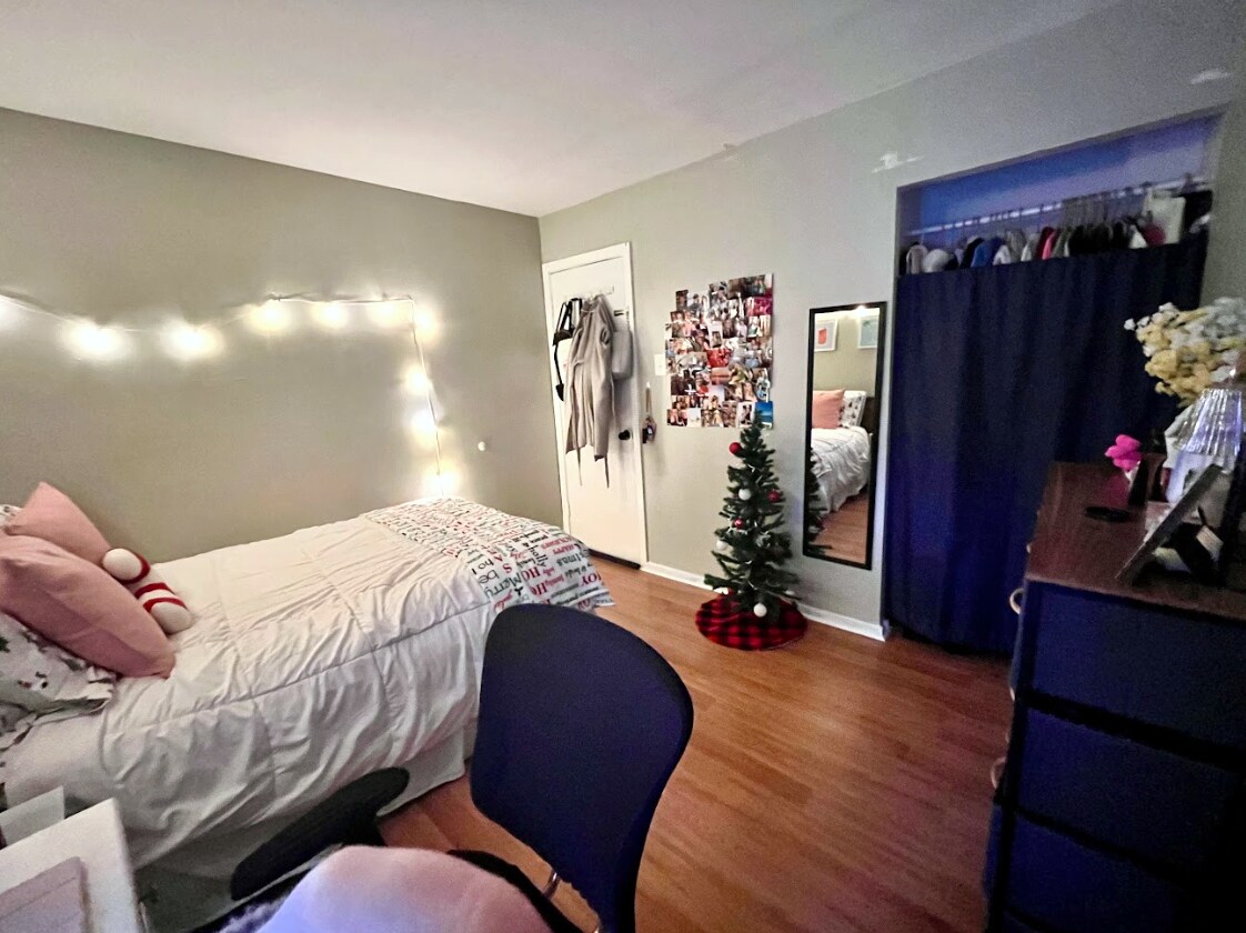 Unit 2 - Bedroom 3 - 2031 N 15th St