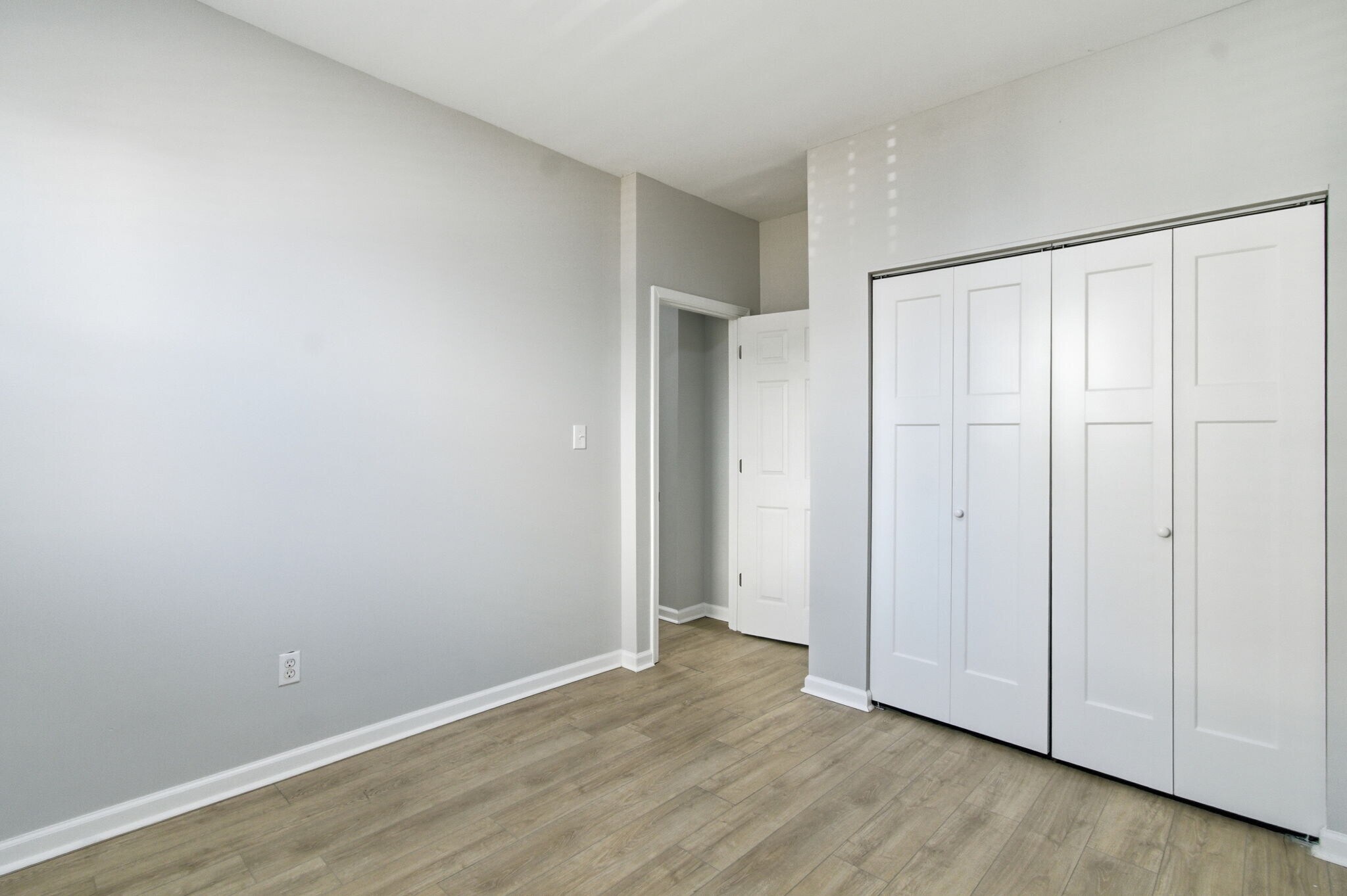 Building Photo - 1338 Barth Ave