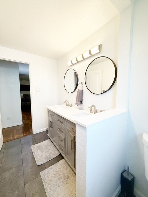 Building Photo - 318 E 28th St