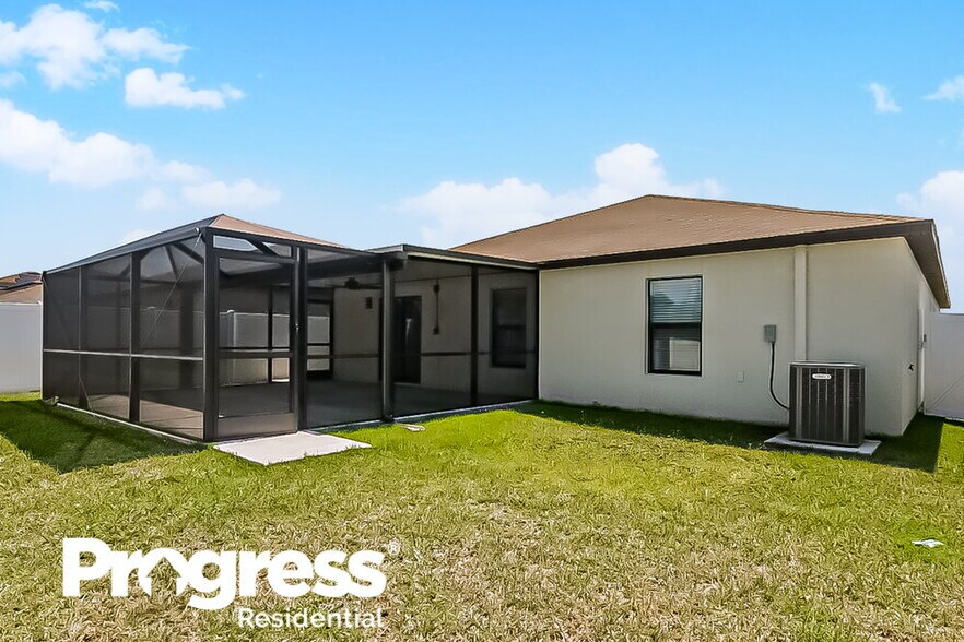 Building Photo - 11222 Leland Groves Dr