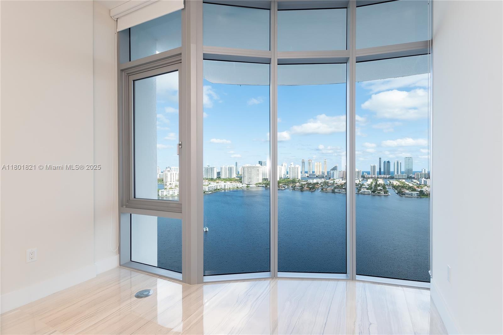 Building Photo - 17111 Biscayne Blvd