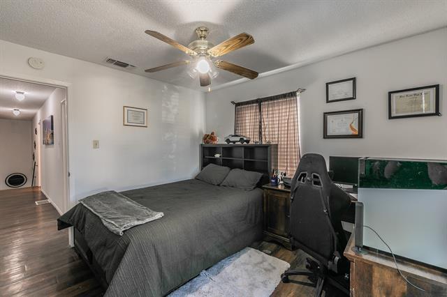 Building Photo - 4535 Alamosa St