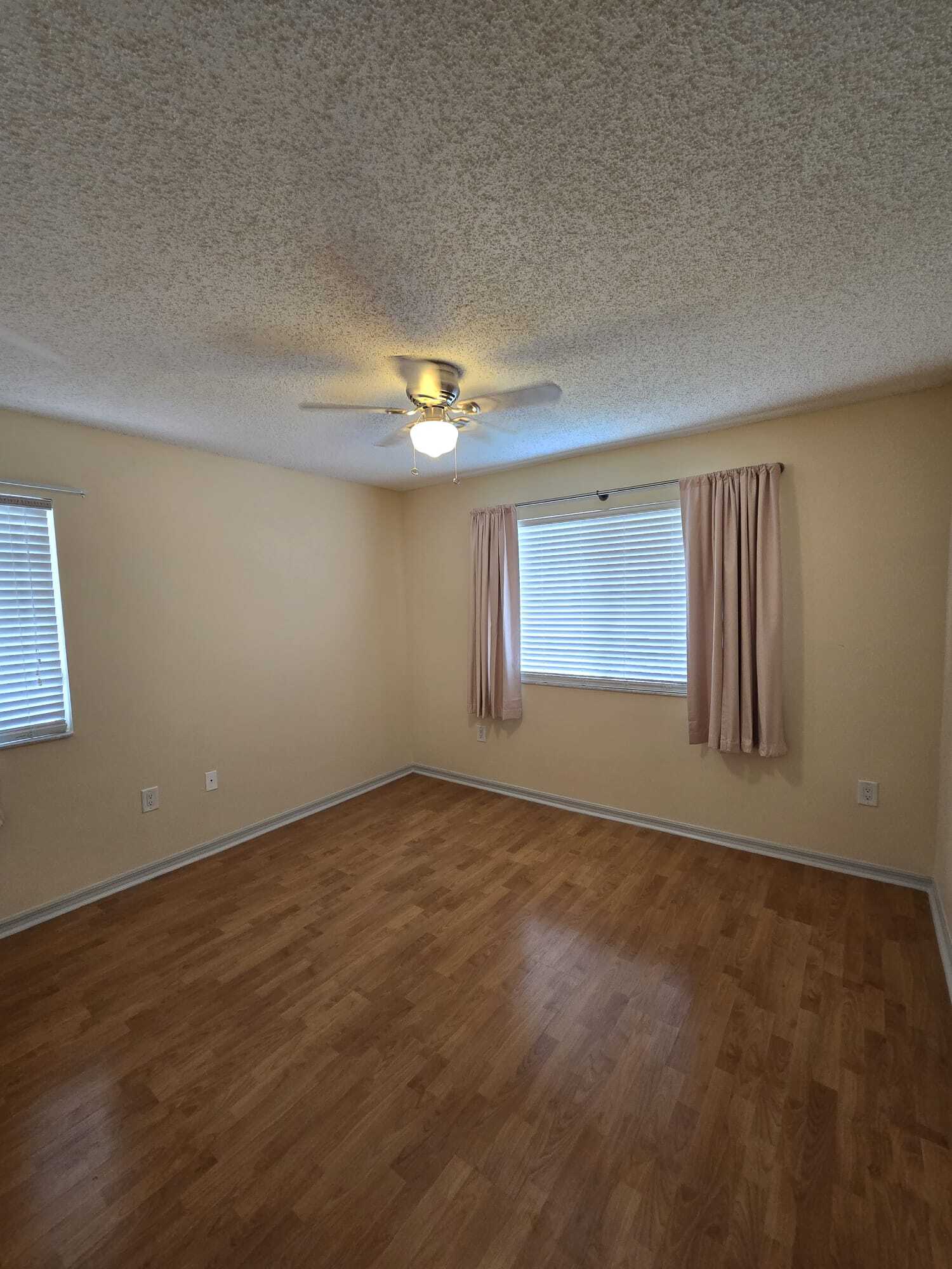 Building Photo - 5025 Wiles Rd