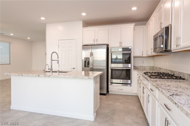 Building Photo - 12412 Ocean Tiller Ave