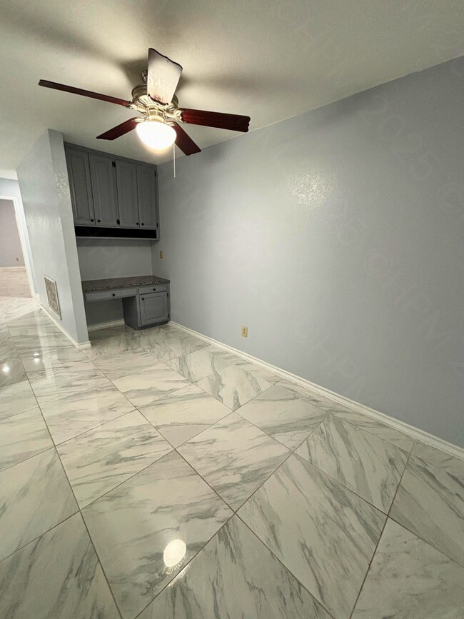 Building Photo - 6318 Firestone Pkwy