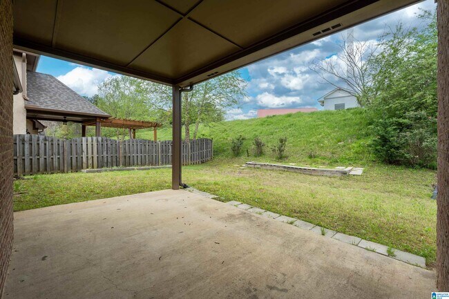 Building Photo - 2217 Chalybe Dr