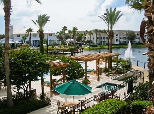 Building Photo - 2/2 Upgraded Spacious Condo in Park Central, Millenia area