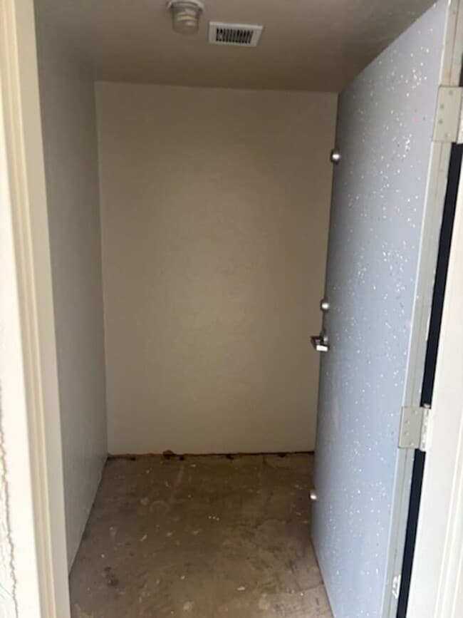 Building Photo - 21698 SW Coombs Rd