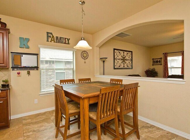 Building Photo - 20920 Windmill Ranch Ave