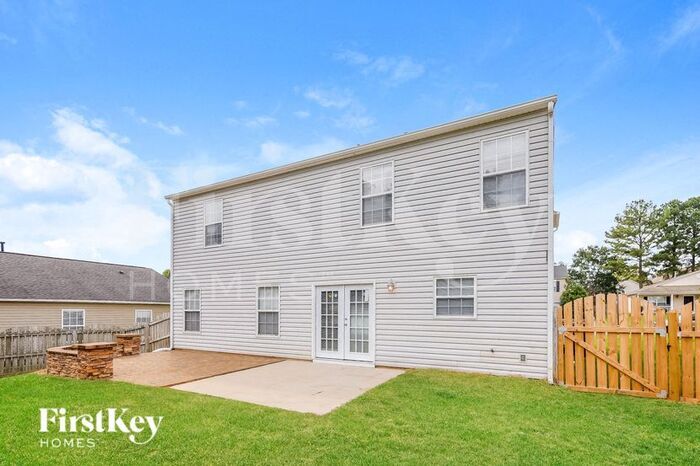 Building Photo - 16315 Circlegreen Dr