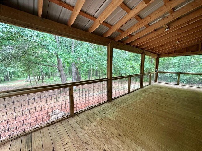 Building Photo - 1080 Hunters Crossing Ln