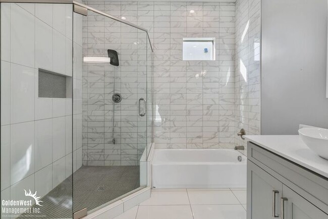 Building Photo - Fairmount Ave