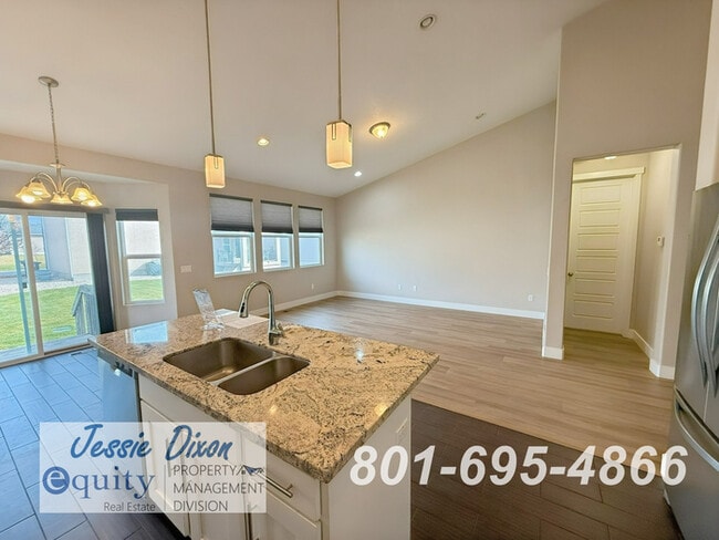 Building Photo - 1369 Carriage Chase Dr