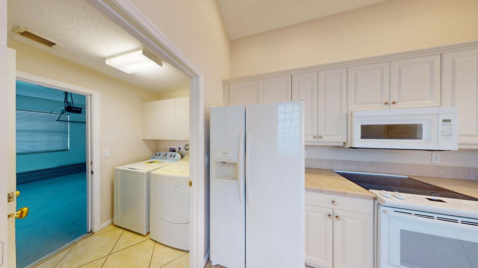 Building Photo - 9710 Wyeth Ct