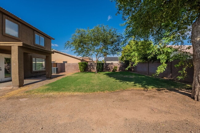 Building Photo - Newly Remodeled 3 bedroom in Goodyear!