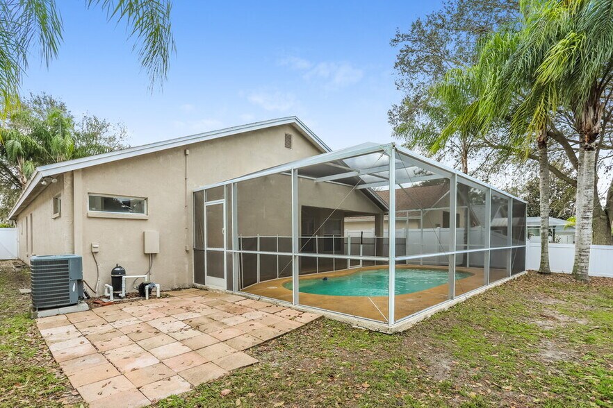 Building Photo - 4425 Preston Woods Dr