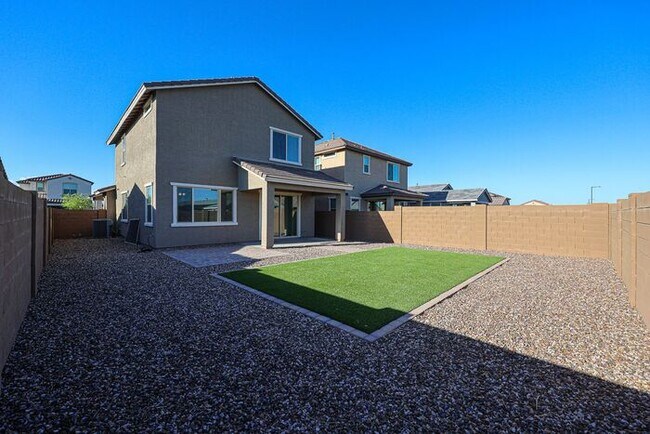 Building Photo - MOVE IN SPECIALS!! Recently Built Home in ...