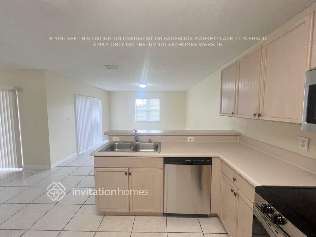 Building Photo - 9318 NW 54th St
