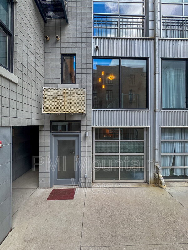 Building Photo - 360 W Broadway