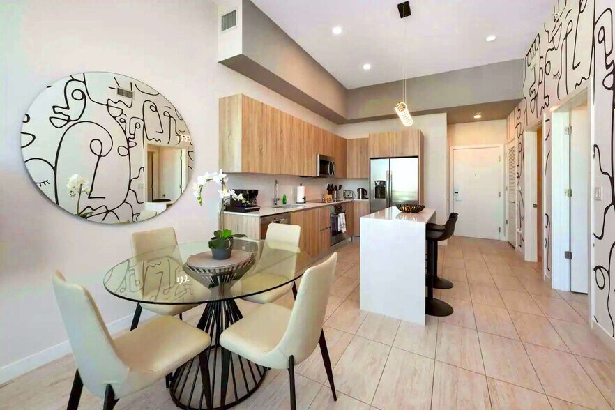 Building Photo - 3900 Biscayne Blvd