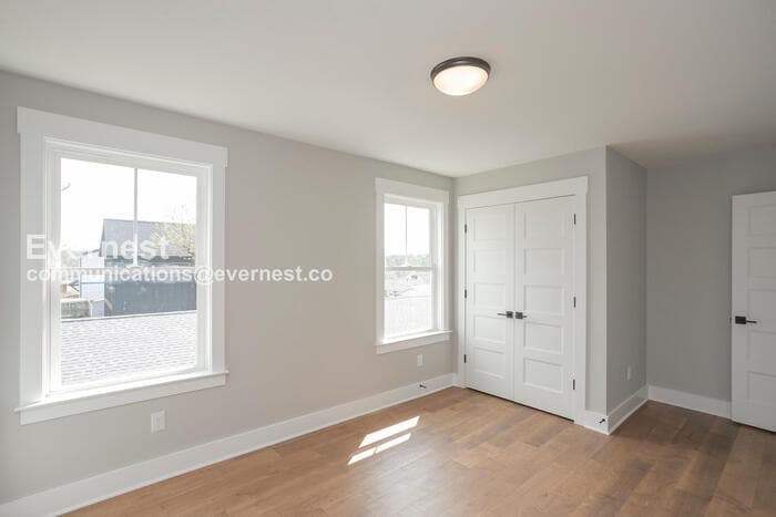 Building Photo - 1612 23rd Ave N