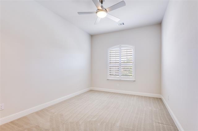 Building Photo - 1407 Bridle Blvd