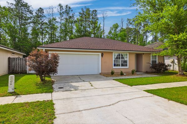 Building Photo - 45084 Ingleham Cir